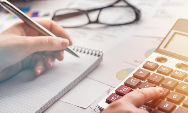 Mieszkanie za gotówkę czy na kredyt? Tak Polacy kupują nieruchomości