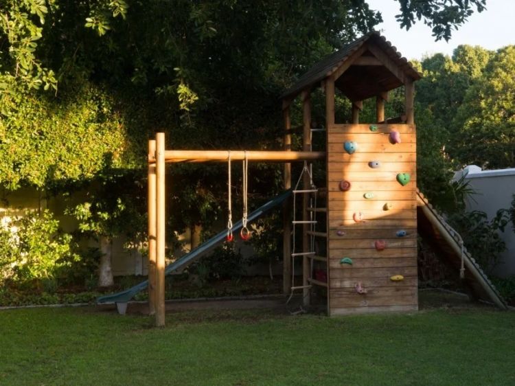 Ogród przyjazny dzieciom – jak stworzyć bezpieczną i kreatywną przestrzeń do zabawy?