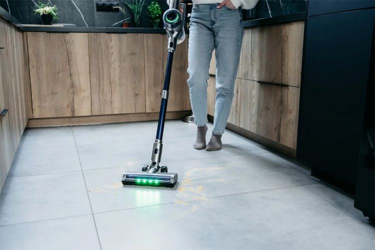 Jak sprzątać mieszkanie szybciej? 7 trików, które naprawdę oszczędzają czas