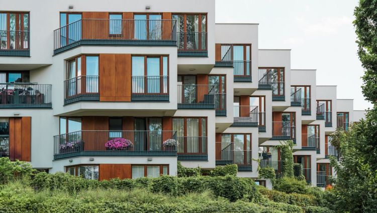 Od wizji do pierwszej inwestycji. Jak bezpiecznie wejść w branżę deweloperską?