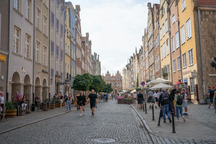 Rynek nieruchomości Gdańsk - analiza: rynek wtórny czy nowe inwestycje?