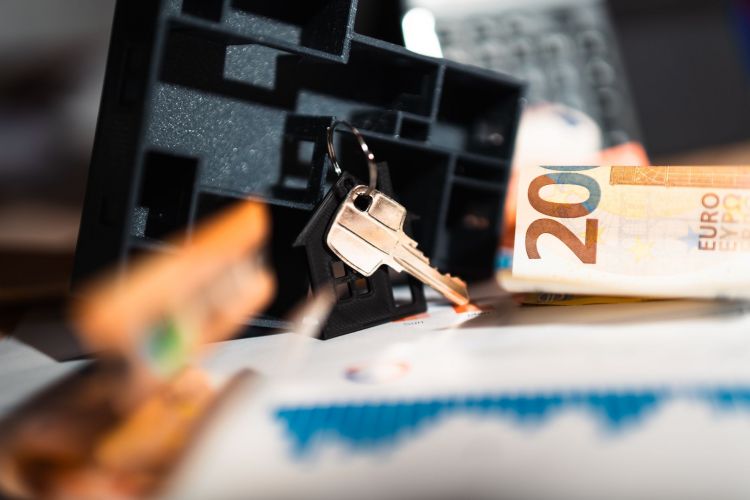 Nie tylko najniższa marża. Jak wybrać najlepsze oferty kredytów mieszkaniowych w 2026?