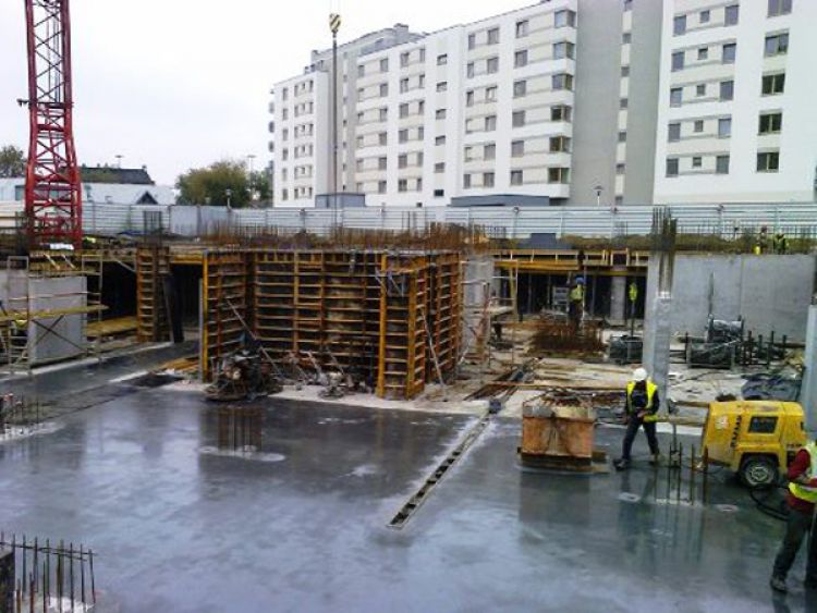 Wykonawcy osiedla Bliski Tarchomin nie zwalaniają tempa