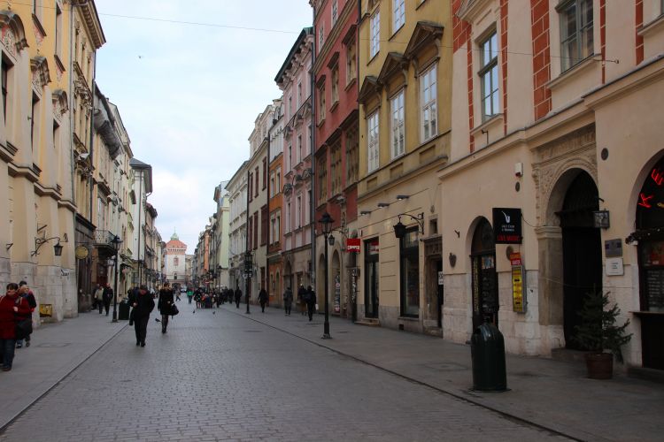 Ceny i podaż mieszkań w Krakowie - III kw. 2016 r.