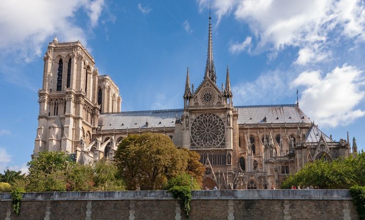 Kraków chce pomóc w odbudowie Notre Dame