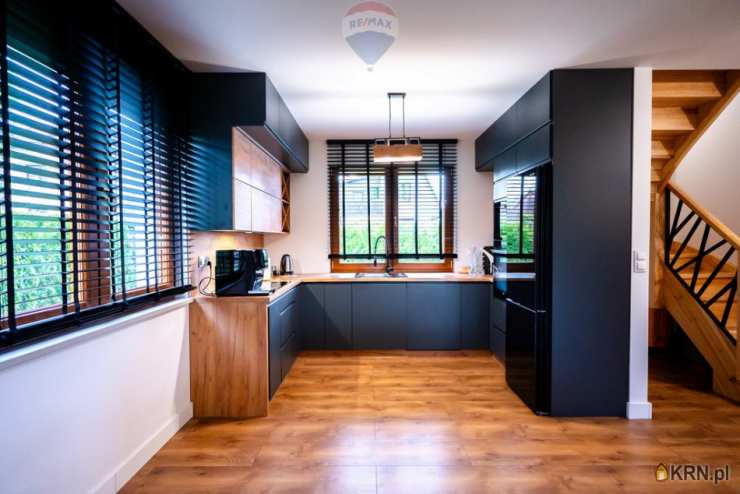 Bielsko-Biała, ul. , Dom  na sprzedaż, 4 pokojowe