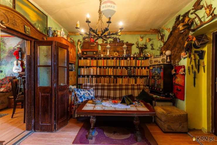 8 pokojowe, Pajęczno, ul. , Dom  na sprzedaż