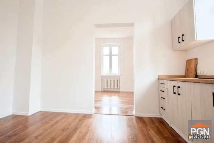 Dom  na sprzedaż, 8 pokojowe, Trzebiatów, ul. M. Kopernika