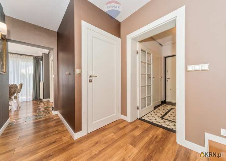 6 pokojowe, Dom  na sprzedaż, Bielsko-Biała, ul. 