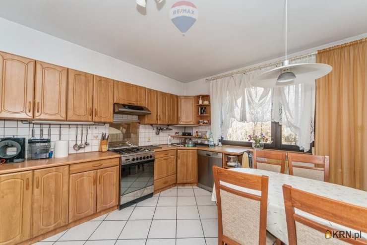 Dom  na sprzedaż, Bielsko-Biała, ul. , 4 pokojowe