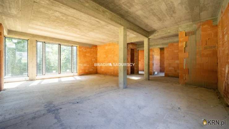 Bracia Sadurscy Oddział BS1 Kapelanka, Dom  na sprzedaż, Głogoczów, ul. 