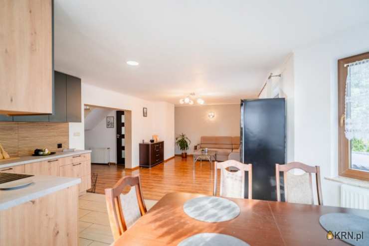 Dom  na sprzedaż, Białobrzegi, ul. , 8 pokojowe