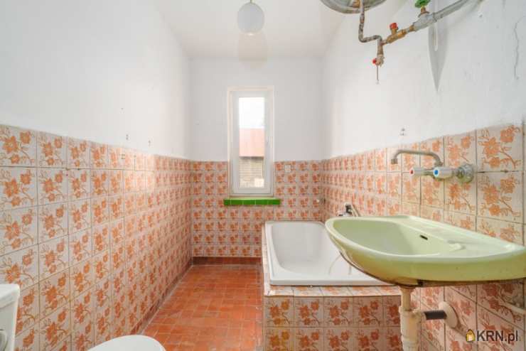 Dom  na sprzedaż, Narol, ul. , 6 pokojowe