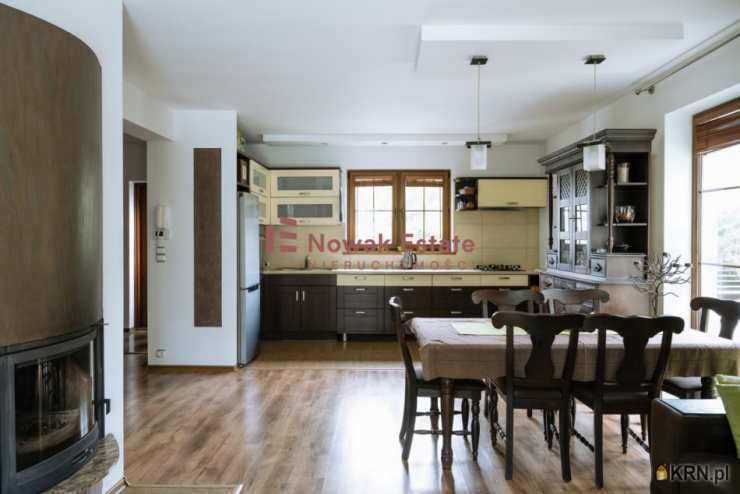 Dom  na sprzedaż, Lewickie, ul. , 5 pokojowe