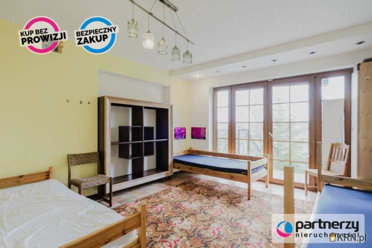 Dom  na sprzedaż, Swarożyn, ul. Sadowa, 9 pokojowe