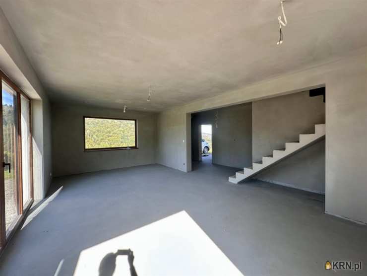 Dom  na sprzedaż, Sucha Beskidzka, ul. , 