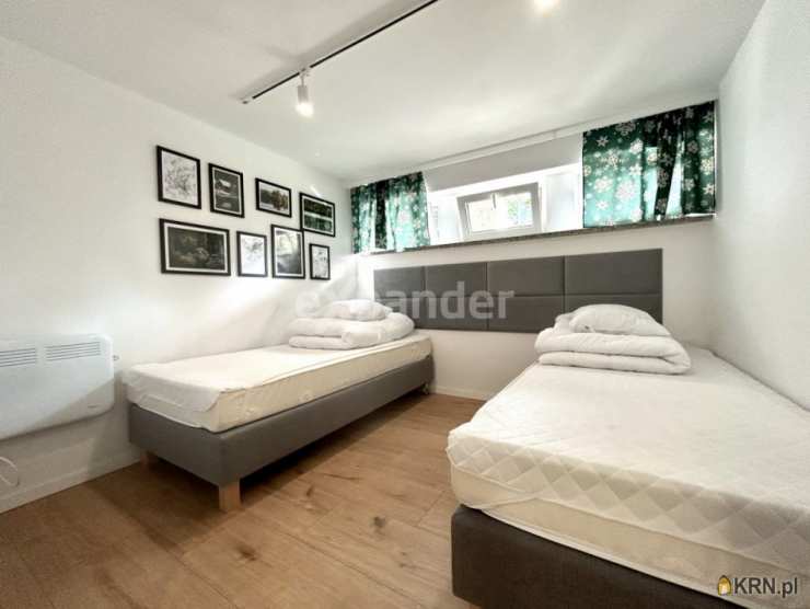 Strzegomiany, ul. , Dom  na sprzedaż, 7 pokojowe