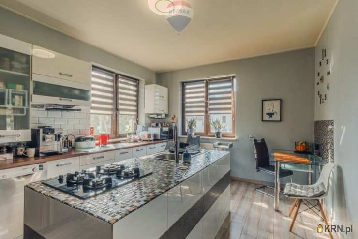 Dom  na sprzedaż, Bujaków, ul. , 8 pokojowe