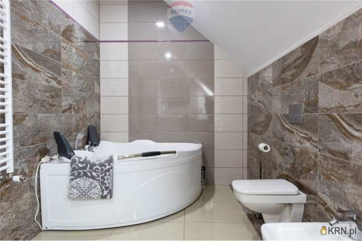 Dom  na sprzedaż, 7 pokojowe, Bielsko-Biała, ul. 