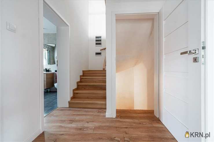 Dom  na sprzedaż, 6 pokojowe, Pogórze, ul. 