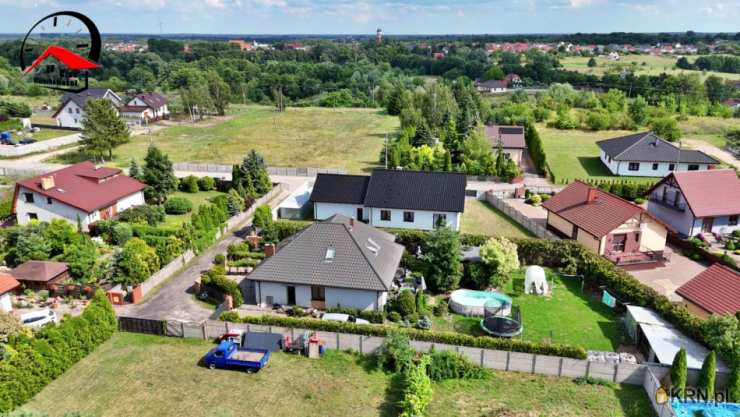 Dom  na sprzedaż, 4 pokojowe, Trzemeszno, ul. Wiśniowa