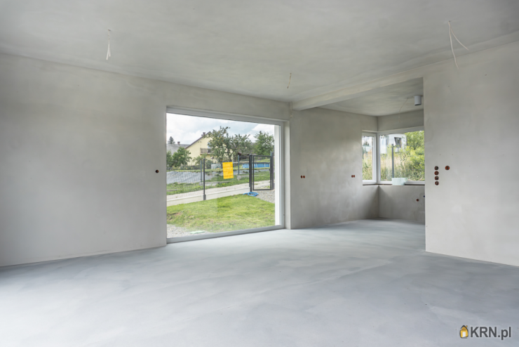 Dom  na sprzedaż, Dąbrówka, ul. , 5 pokojowe