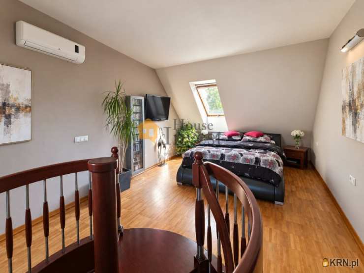 House Invest Nieruchomości Sp.z o.o., Dom  na sprzedaż, Legnica, ul. 