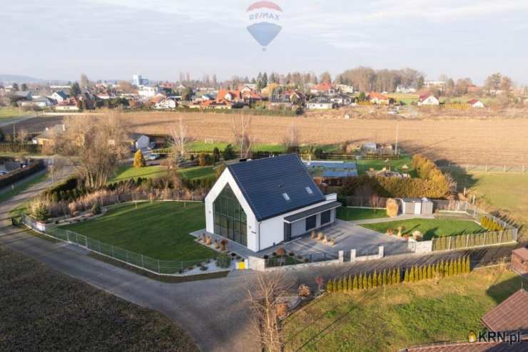 Chodzież, ul. , Dom  na sprzedaż, 4 pokojowe