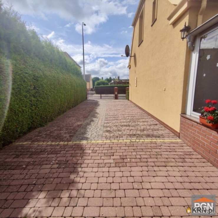 Kamień Pomorski, ul. M. Konopnickiej, 5 pokojowe, Dom  na sprzedaż