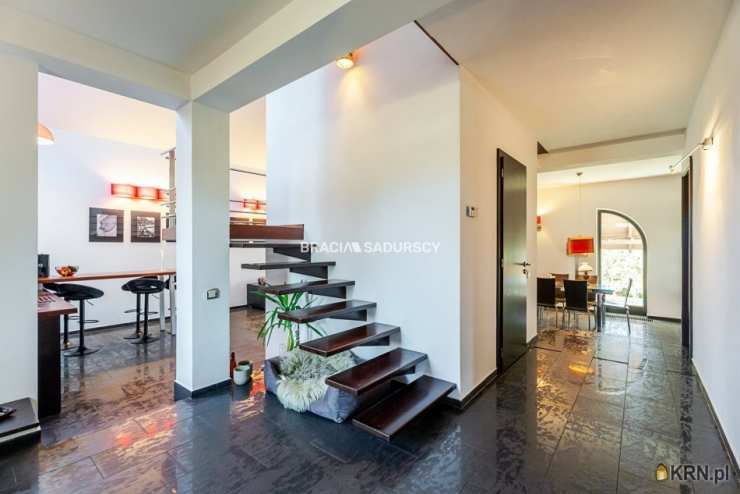 Dom  na sprzedaż, , Lusina, ul. Spacerowa