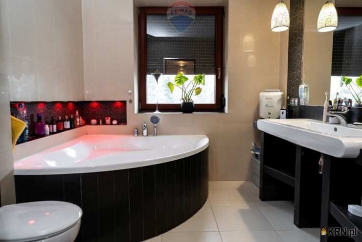 Pewel Mała, ul. , 5 pokojowe, Dom  na sprzedaż