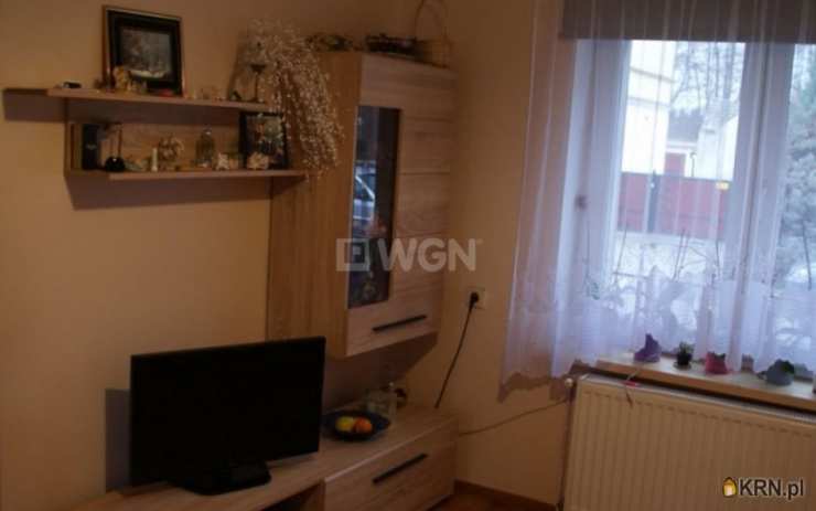 Dom  na sprzedaż, 9 pokojowe, Gromadka, ul. 