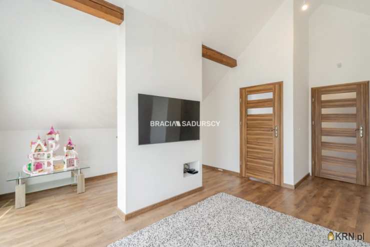 Bracia Sadurscy Oddział BS1 Kapelanka, Dom  na sprzedaż, Zawada, ul. 