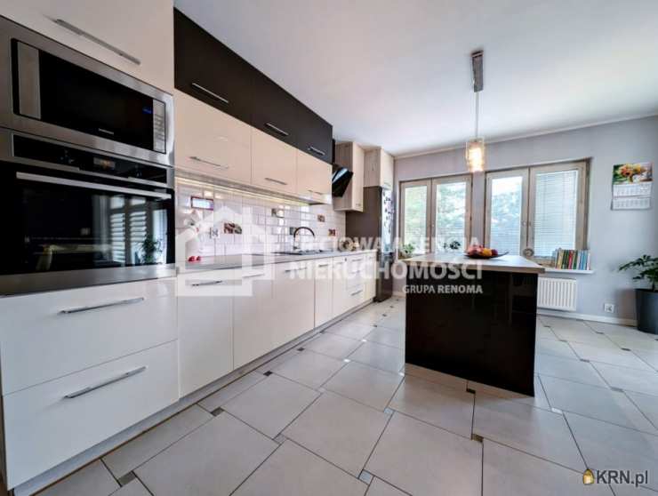 7 pokojowe, Straszyn, ul. , Dom  na sprzedaż