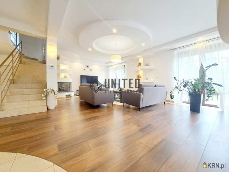 Dom  na sprzedaż, Oleśnica, ul. , 5 pokojowe