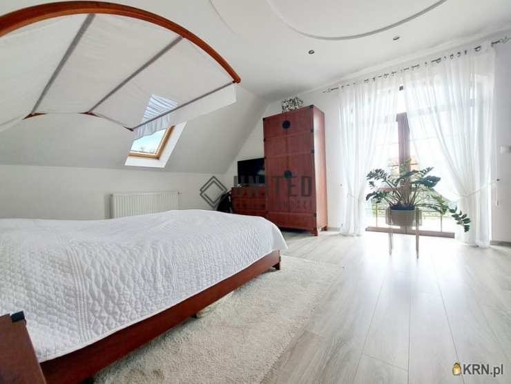 Oleśnica, ul. , 5 pokojowe, Dom  na sprzedaż