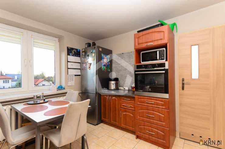 6 pokojowe, Trzciana, ul. , Dom  na sprzedaż