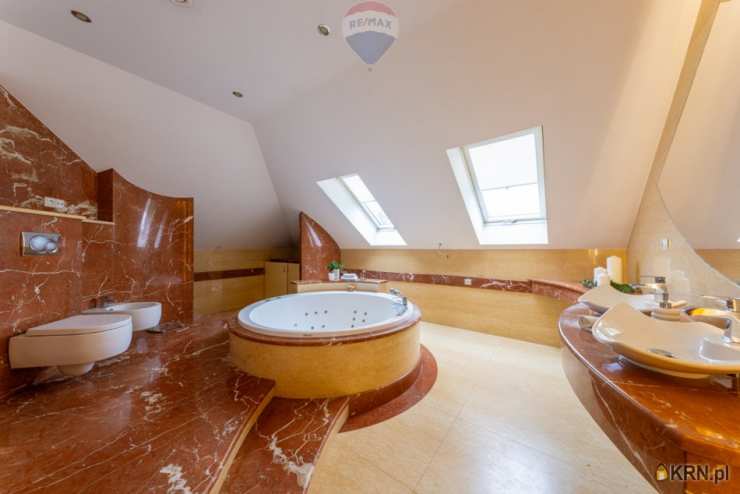 Dom  na sprzedaż, 5 pokojowe, Żuków, ul. 