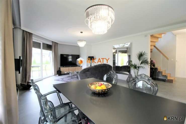 6 pokojowe, Słone, ul. , Dom  na sprzedaż