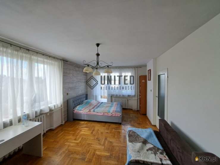 Domaniów, ul. , Dom  na sprzedaż, 5 pokojowe