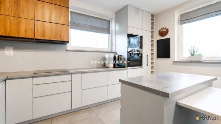 Bracia Sadurscy Oddział BS1 Kapelanka, Dom  na sprzedaż, Głogoczów, ul. 