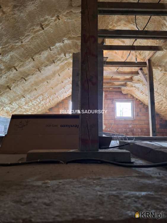 Bracia Sadurscy Oddział BS1 Kapelanka, Dom  na sprzedaż, Głogoczów, ul. 