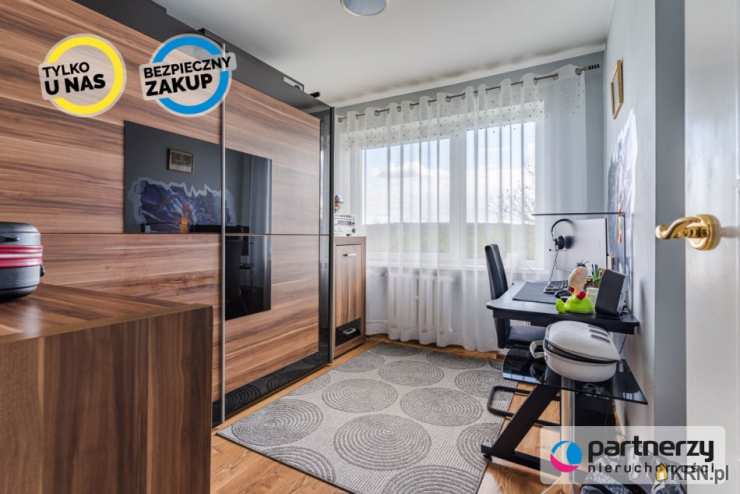 Dom  na sprzedaż, 6 pokojowe, Trąbki Małe, ul. Kwiatowa