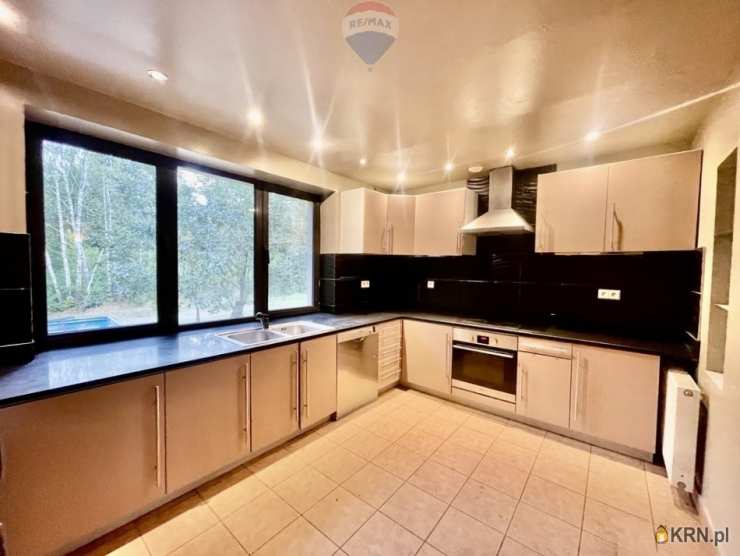 Ustanów, ul. , Dom  na sprzedaż, 5 pokojowe