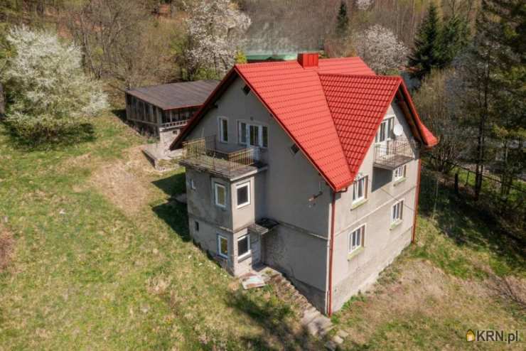 Dom  na sprzedaż, 9 pokojowe, Wisła, ul. 