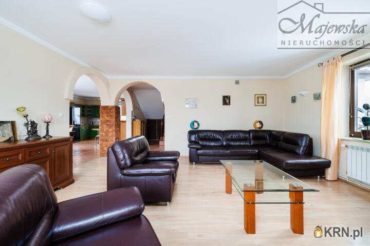 Dom  na sprzedaż, Zasań, ul. , 5 pokojowe