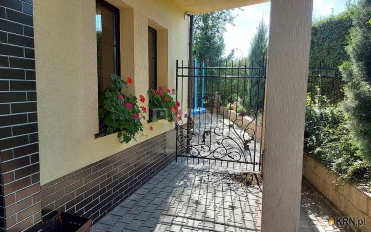 5 pokojowe, Dom  na sprzedaż, Góra, ul. 