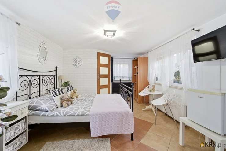 9 pokojowe, Pobierowo, ul. , Dom  na sprzedaż