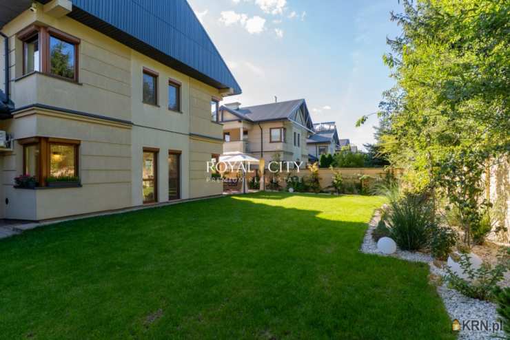 5 pokojowe, Dawidy Bankowe, ul. , Dom  na sprzedaż