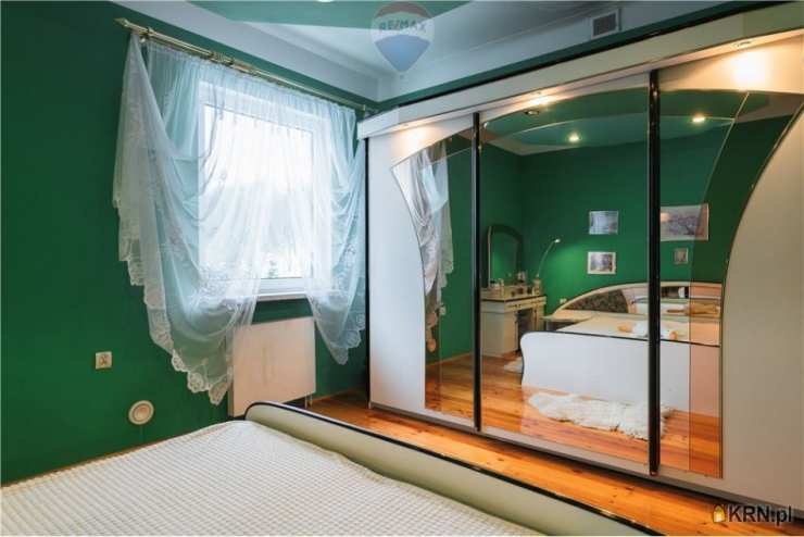 Dom  na sprzedaż, 8 pokojowe, Ponikiew, ul. 